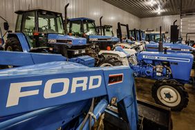 Davd Burbachâs Ford & New Holland collection