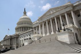 Photo of US Capitol Building