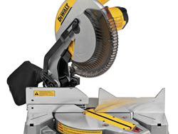 saw-dewalt